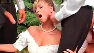 Pissing bride